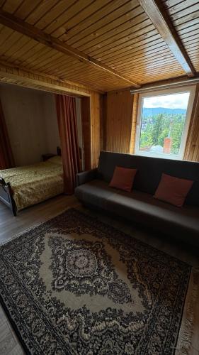 Double Room with Mountain View image 3