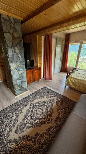 Double Room with Mountain View image 1