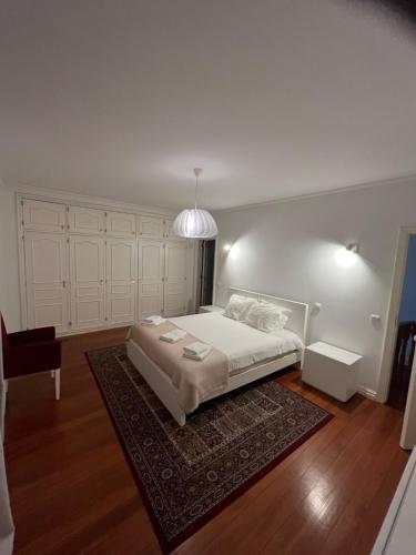 Lavanda Village Cascais - Villa Jasmim II in ปัมปิลเยย์รา