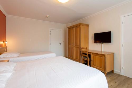 Triple Room image 6