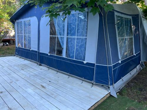 2 bedrooms, 3 beds