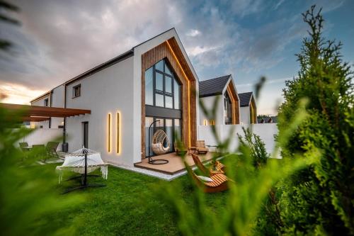 Olivina Park Spa - domki z dostepem do krytego basenu, saun, wyzywienia i atrakcji dla dzieci - Borzyslawiec