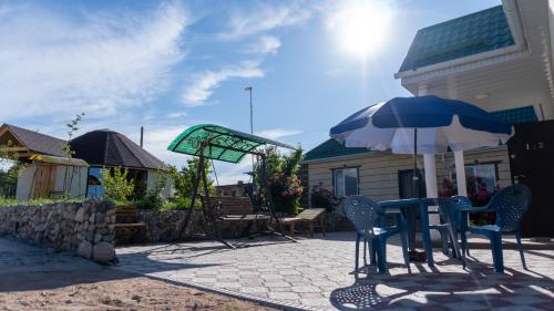 Guest house and yurt camp Svetlana in Bokonbayevo