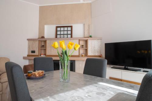Koplietošanas atpūtas telpa ar TV, Casa Gioia - Natura & Relax in Viggianello