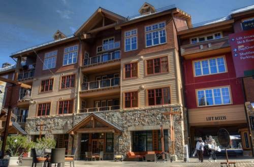 Catamount Lodge 201A by East West Hospitality - image 2