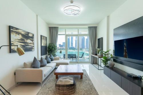 2 BR Apartment - Beach & Marina View, Dubai (photo 7)