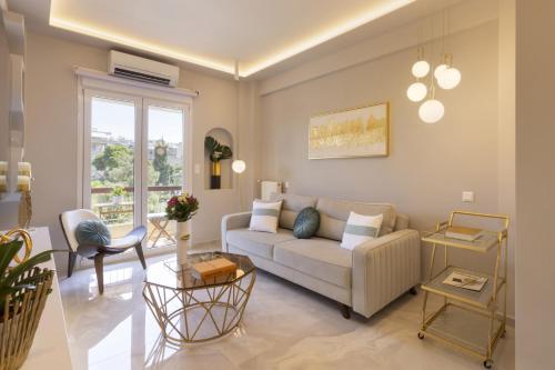 Chrisostomou Square 14 Gold Apartment, Ateny