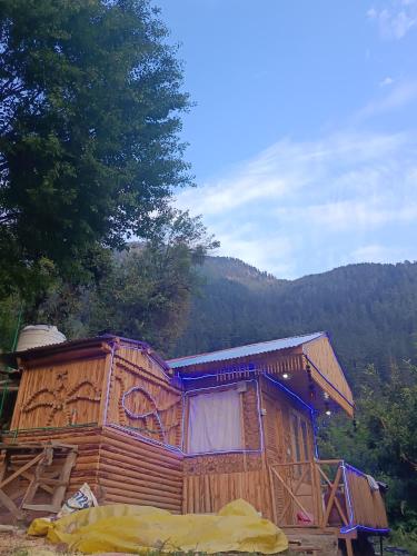 विष्णु कॉटेज in Daroli