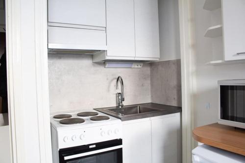 Top floor studio-apartment in Kruununhaka, Helsinki (Foto 7)