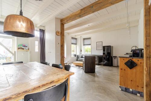 Gezellig en knus huisje vlakbij het wad in Holwerd