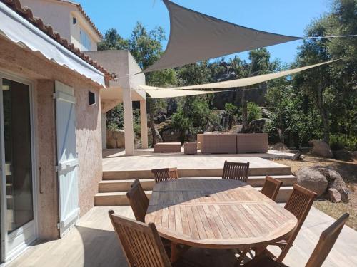 Santa Giulia Superbe Villa 8 personnes 150m plage