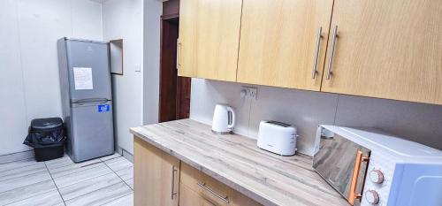 Bếp, mySTAYINN Melrose Villa in Inverness