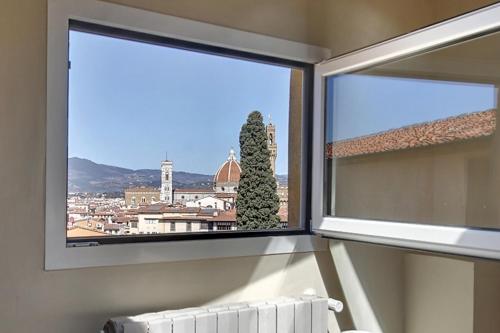 Florence view apartment - image 12