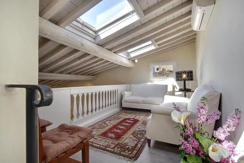 Florence view apartment - image 11