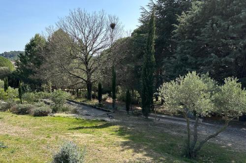 Chalet au Domaine de l'Aven in Villeneuve-Minervois