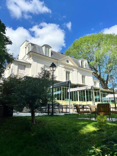 Il Maestro - hôtel Restaurant du Château Hotel de charme Domont
