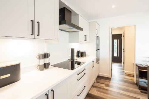 Konyha, Host & Stay - The Stable in Longford