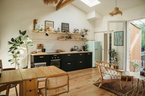 Charmante petite maison avec piscine, Bordeaux (photo 8)