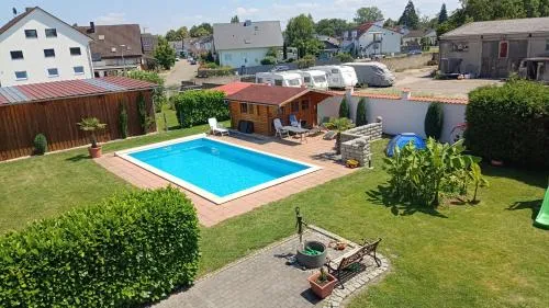 Ferienwohnungen zur Elz - Traumhafte 160 qm Wohnung mit Pool und Garten Nähe des Europaparks in Kappel-Grafenhausen, Deutschland