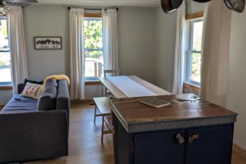 Big Boulder Retreat in Oakland, USA