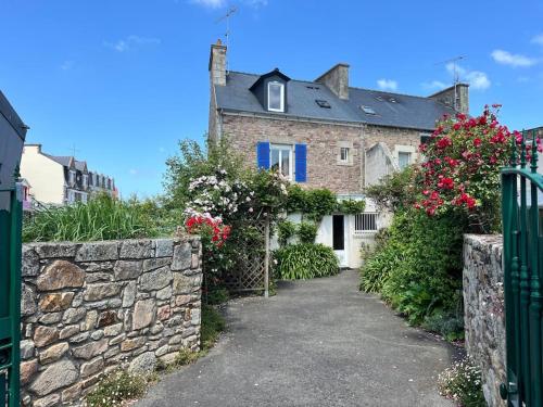 Île Beniguet (Ile Beniguet) in Paimpol