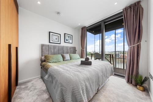 Central London Spectacular riverview two bedroom Luxury designer apartment-AC-Parking-WIFI-2 bathrooms, Londyn (zdjęcie 10)