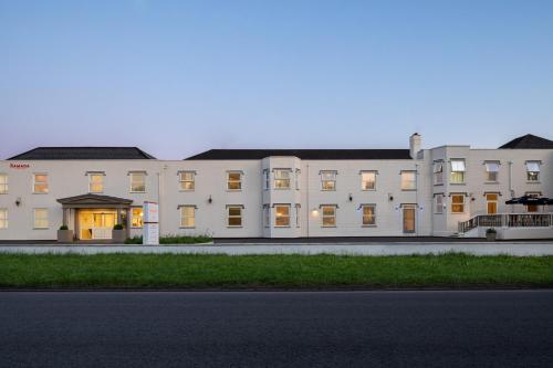 Ramada by Wyndham Cheltenham Hotel de charme Cheltenham & Gloucester Nuffield Hospital