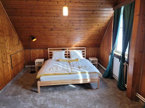 Chata Na Cvičence Chata Na Cvičence