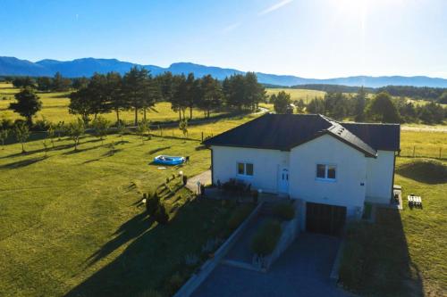 Viesnīcas āriene, Vila Anamari in Livno