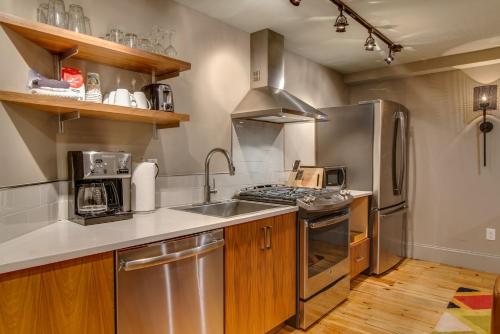 Nashville Riverfront Lofts - image 11