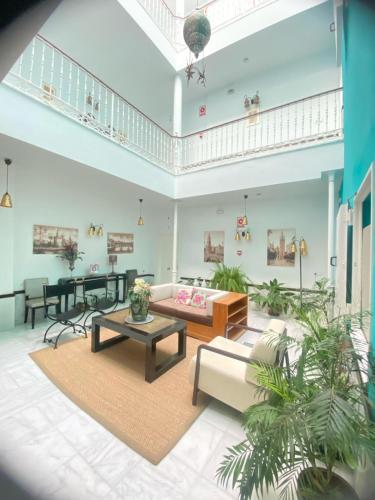 セビリア Hostal Fabiola 4つ星 ホテル プール