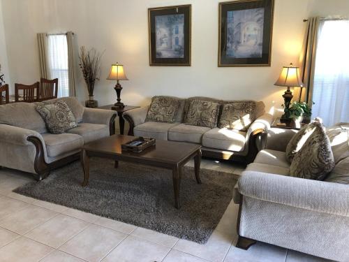 Southern Dunes Holiday Home Private Pool Area in Haines City, USA