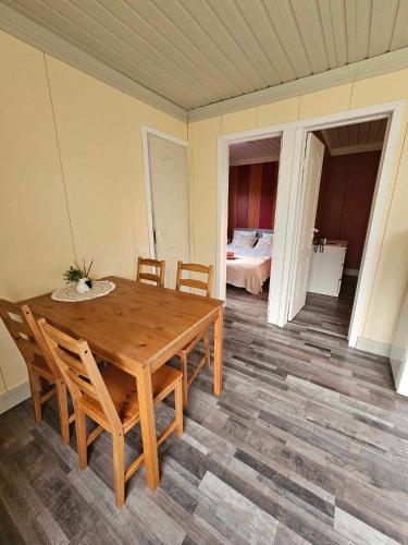 Atostogu nameliai prie Palangos in Vydmantai