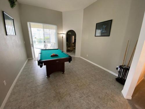 Private Pool Villa Southern Dunes in Haines City, USA