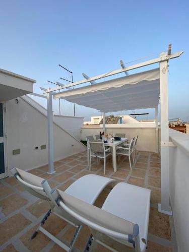 Balkonas / terasa, Ostuni Ayla Apartments in Villanova