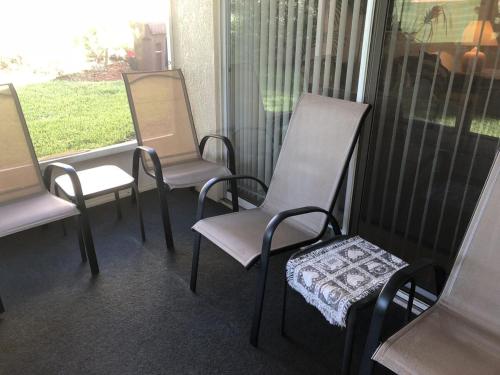 Southern Dunes Condo Private in Haines City, USA