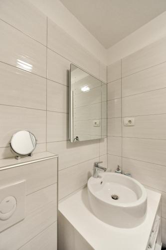 Luka Residence Apartments - image 12