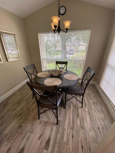 8th Fairway Holiday Home Updated Southern Dunes in Haines City, USA