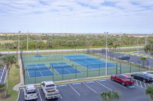 Islander East Condominiums - image 6