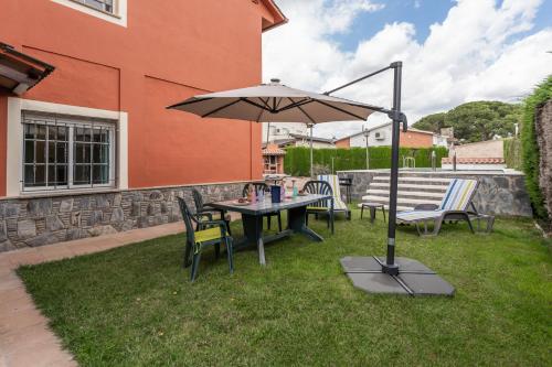 Kert, Casa de vacances Mary in Can Farell