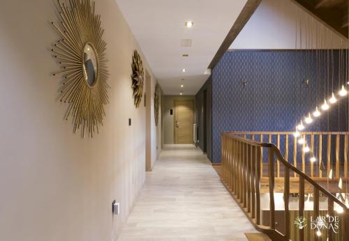 Létesítmények, Lar de Donas in Meira