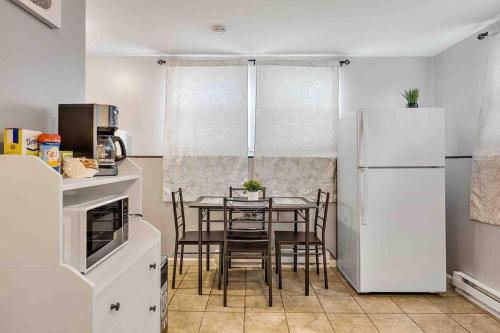 Country Studio in 奧羅拉