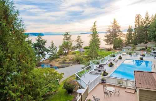 Exterior view of Rockwater Secret Cove Resort
