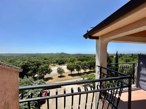 Surrounding environment, Guest House Maxi in Golas
