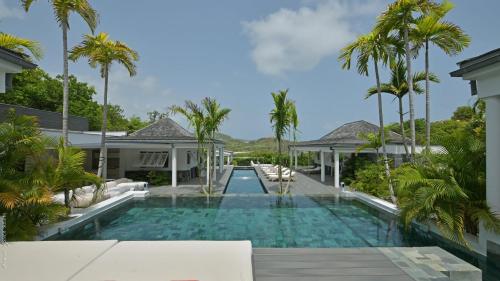 Modern Villa with Two Swimming Pools - Location, gîte - Petit Cul de Sac