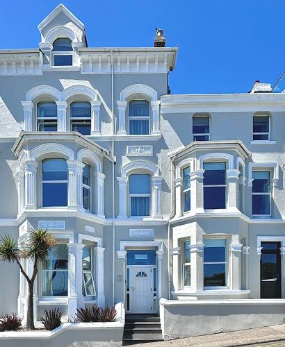 Promenade House 1
