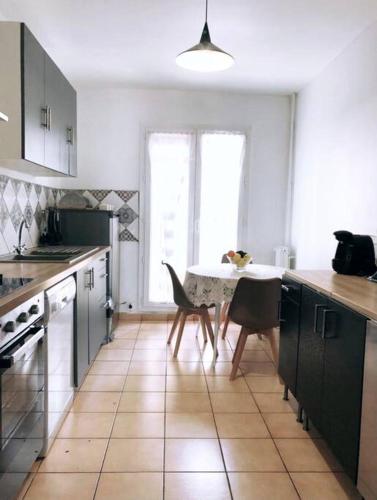 Appartement vue sur mer La Joliette, Marseille (Foto 7)
