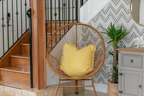 Fern Residence-spacious, Backyard-downtown & Beach in Fort Lauderdale, USA