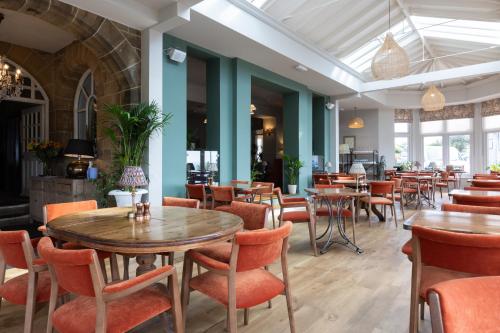 Restaurant, Hotel Victoria in Robin Hood's Bay