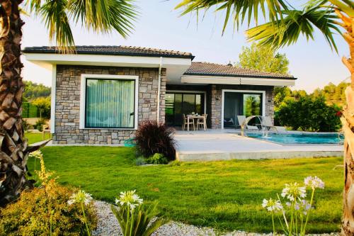 Vista exterior, EGE Villaları 2 in Beyobası